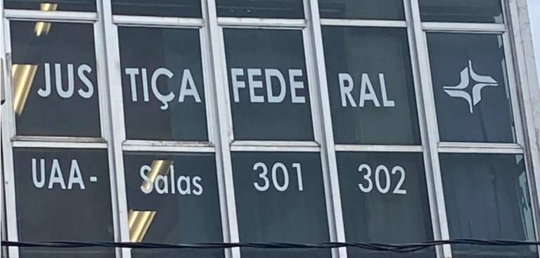 Janelas da Unidade Avançada de Atendimento de Frederico Westphalen