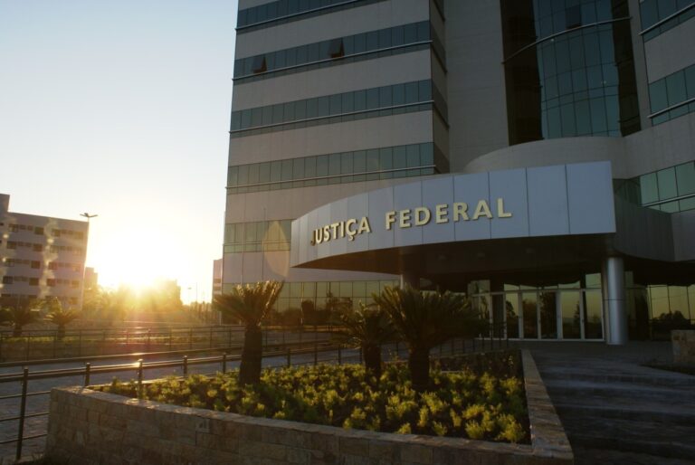 Sede atual da Justiça Federal em Novo Hamburgo, Rua Bayard de Toledo Mércio, nº 220.